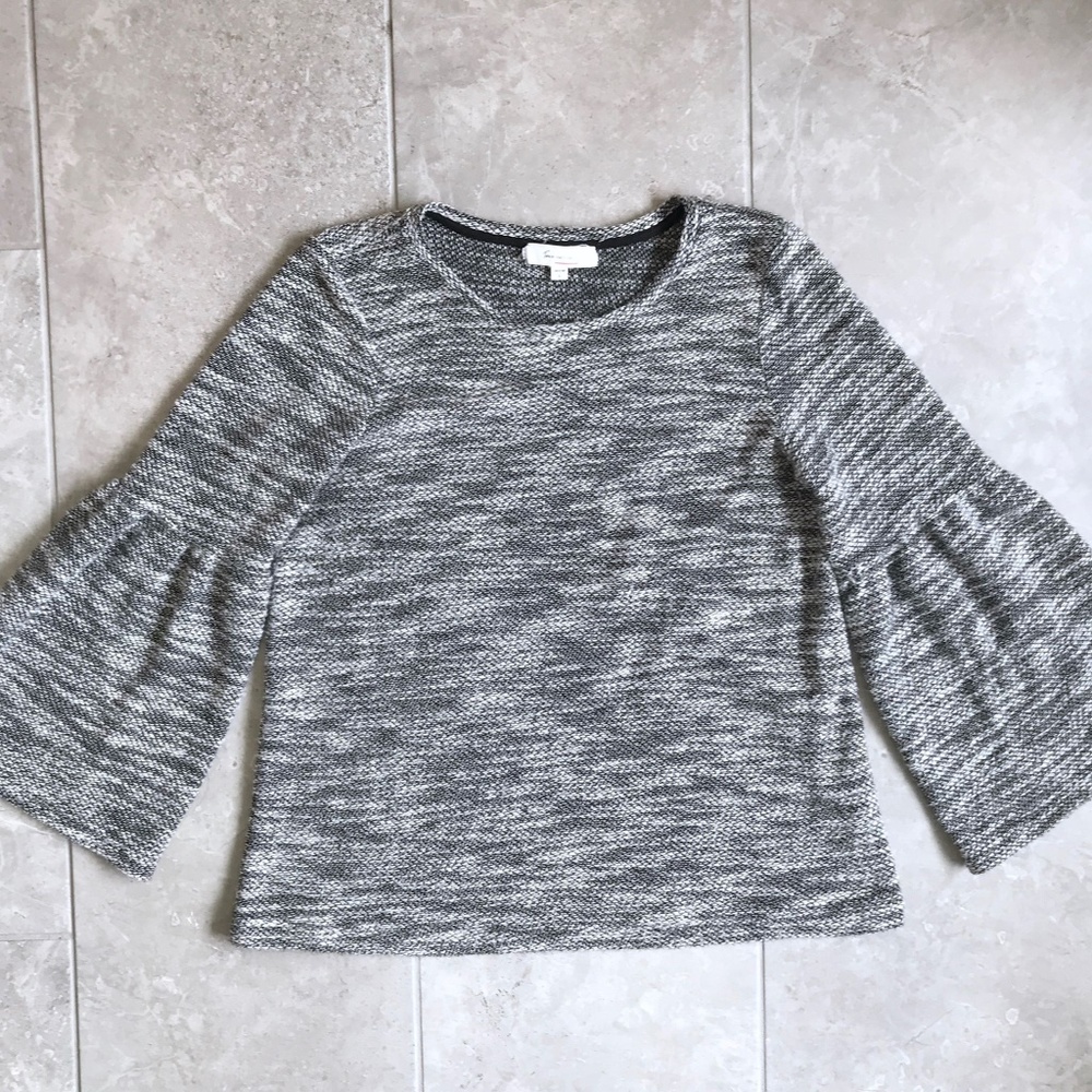 Vince Camuto bell sleeve sweater